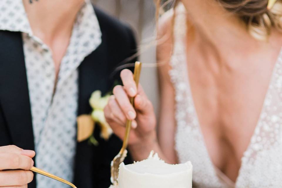 Nothing is tastes sweeter than you. Featuring a delicious cake by Laurannae Baking Co.