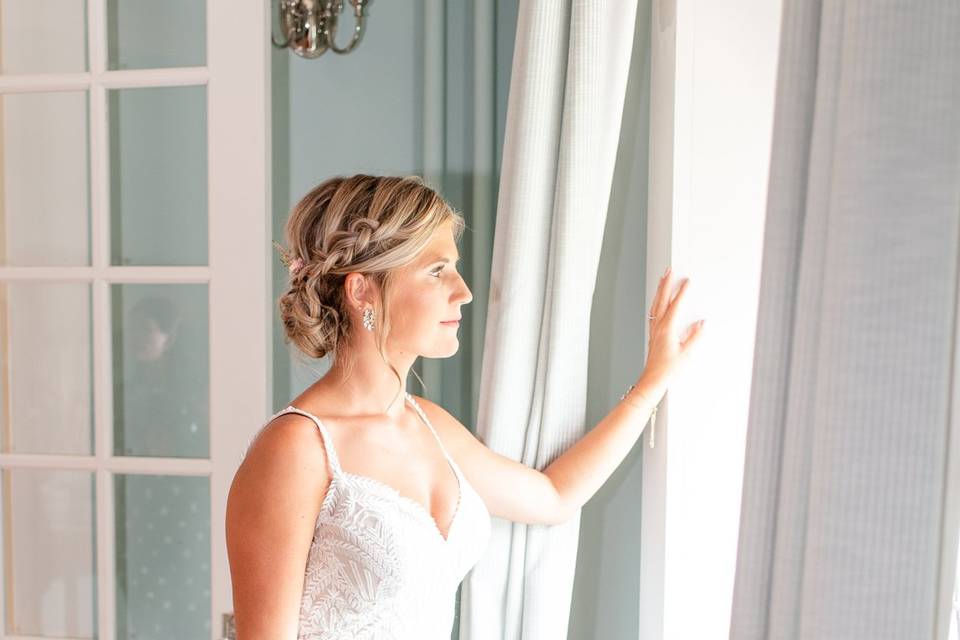 Bridal Portrait at The Manor