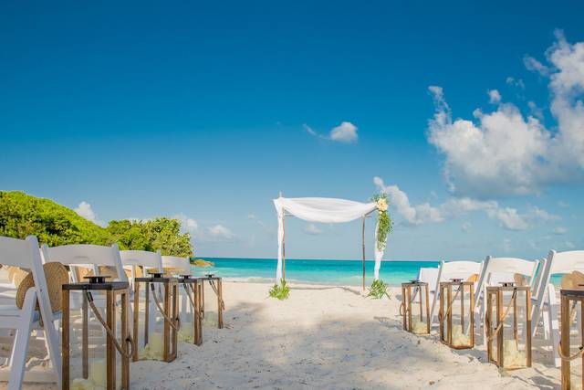 Emerald Bay Beach Ceremony