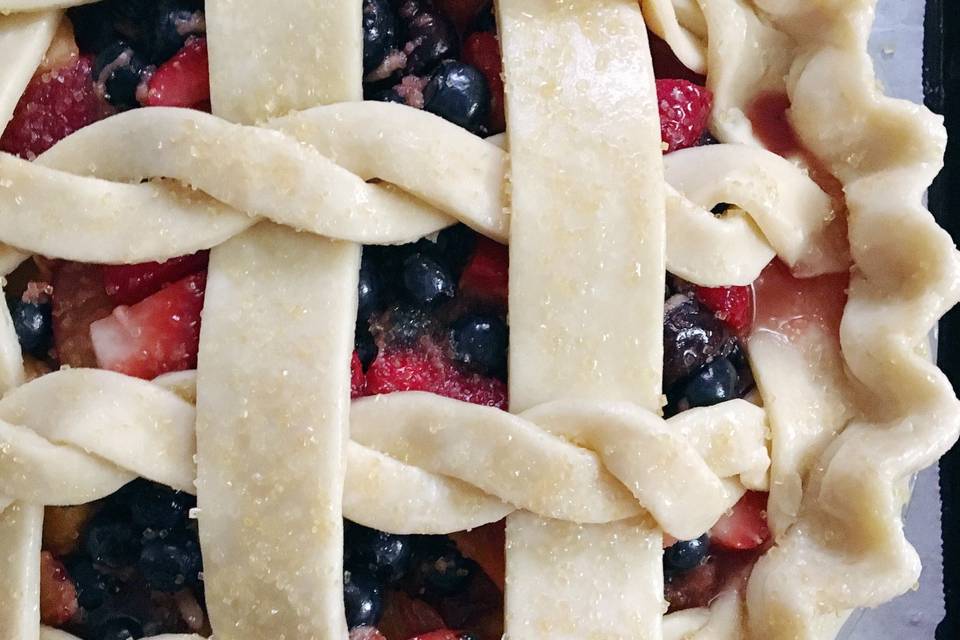 Triple berry pie