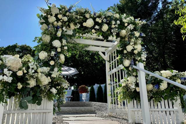 Paul Douglas Floral Designs