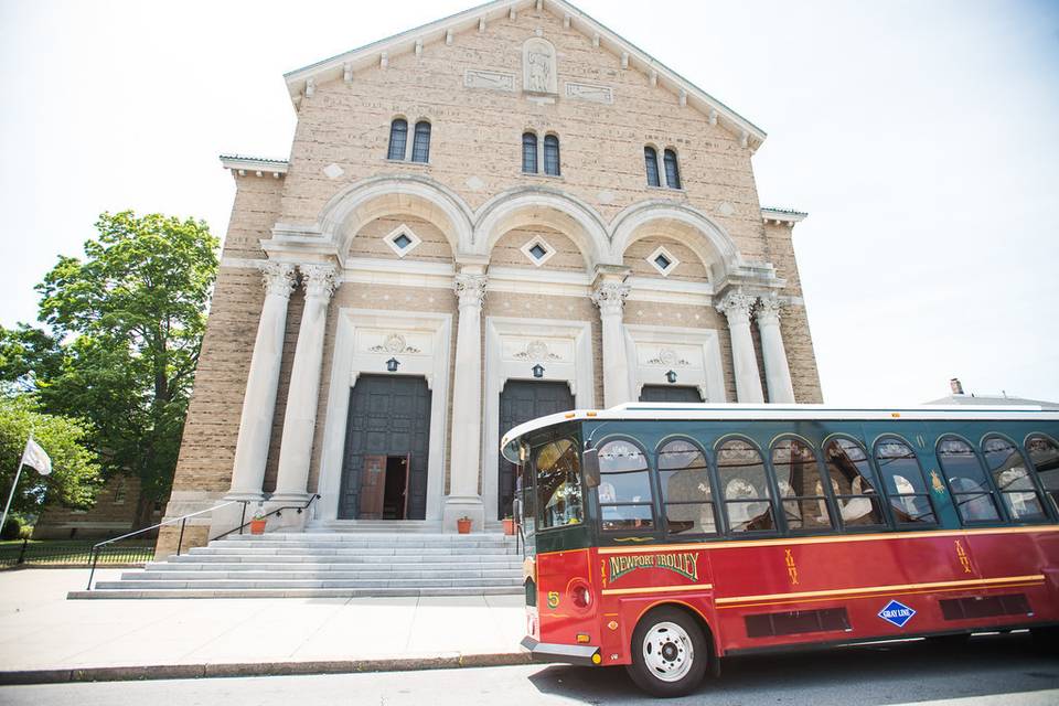 Viking Tours of Newport & The Wedding Trolley