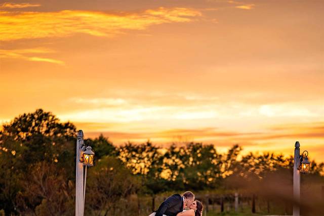 Golden Clover Photography - Dominick and Rayven Wedding Couple Portraits -82 copy_websize.jpg