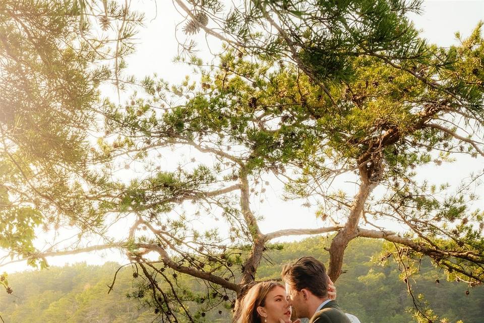 Golden Clover Photography - Overlook Elopement-1 copy_websize.jpg