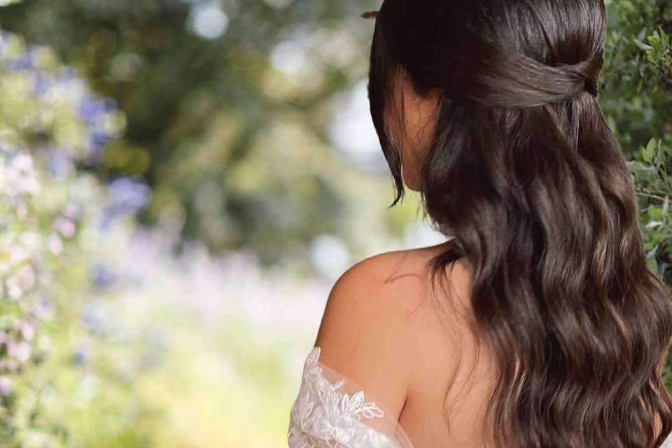 Hairstyle bride