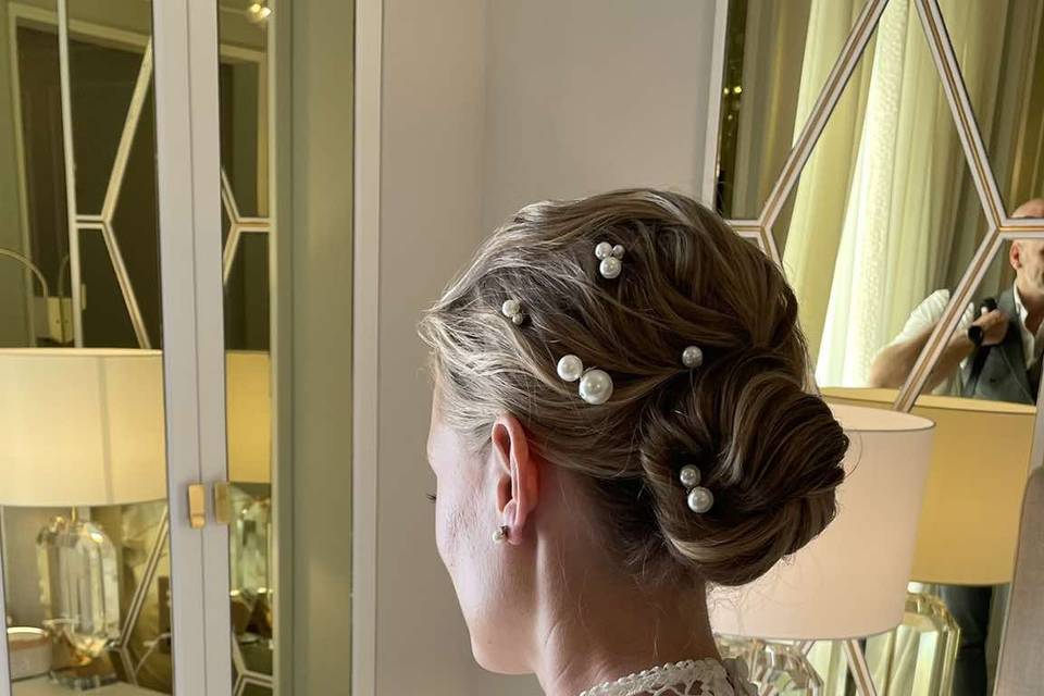 Bride hairstyle