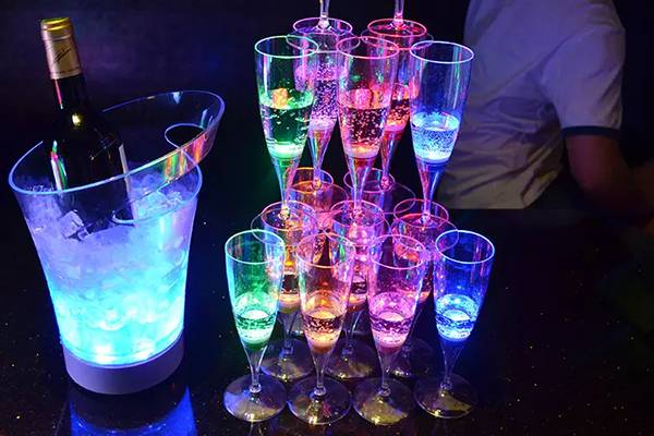 LED Champagne Flutes