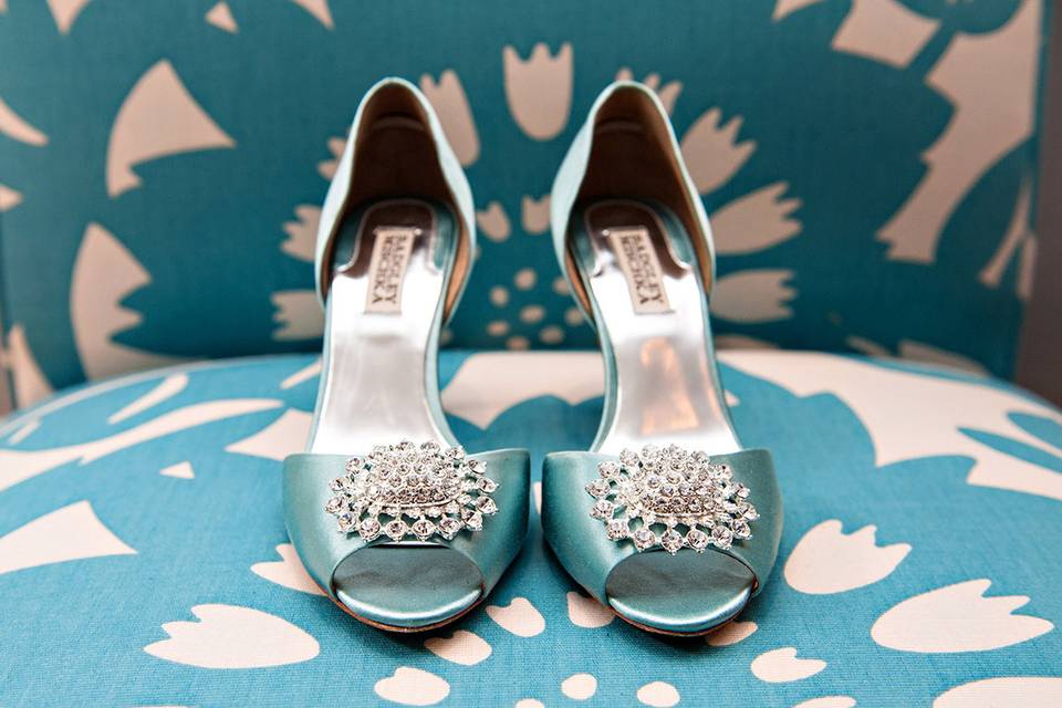 badgley mischka bridal shoes, something blue