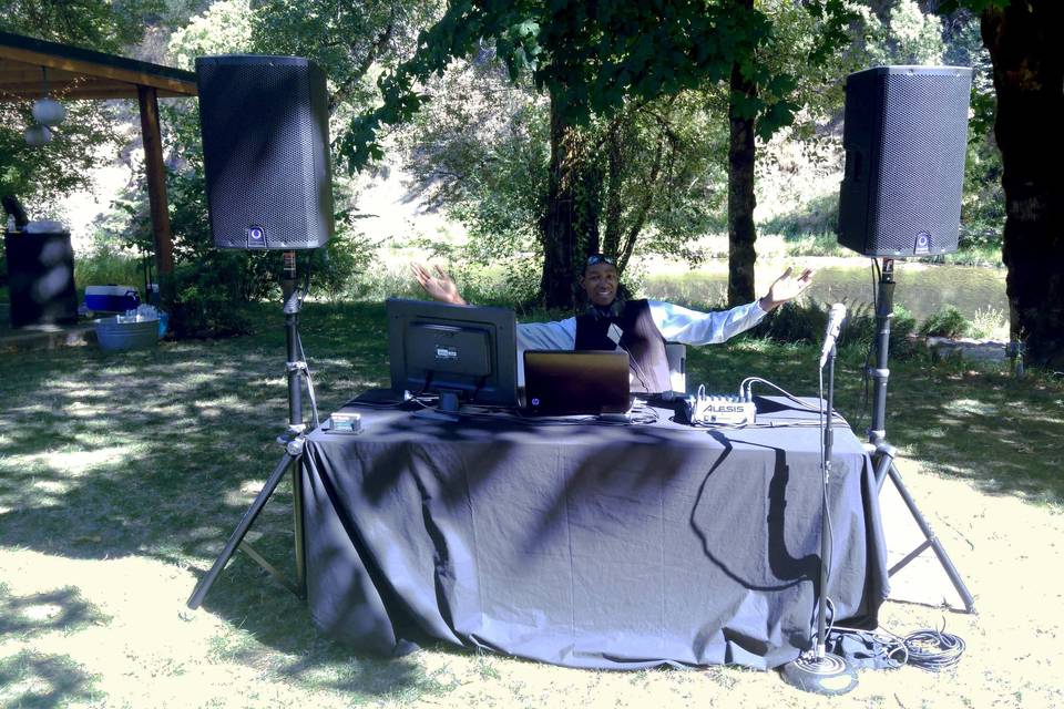 Wedding DJ