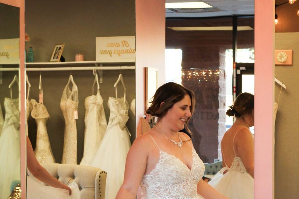 Avancy Bridal LLC