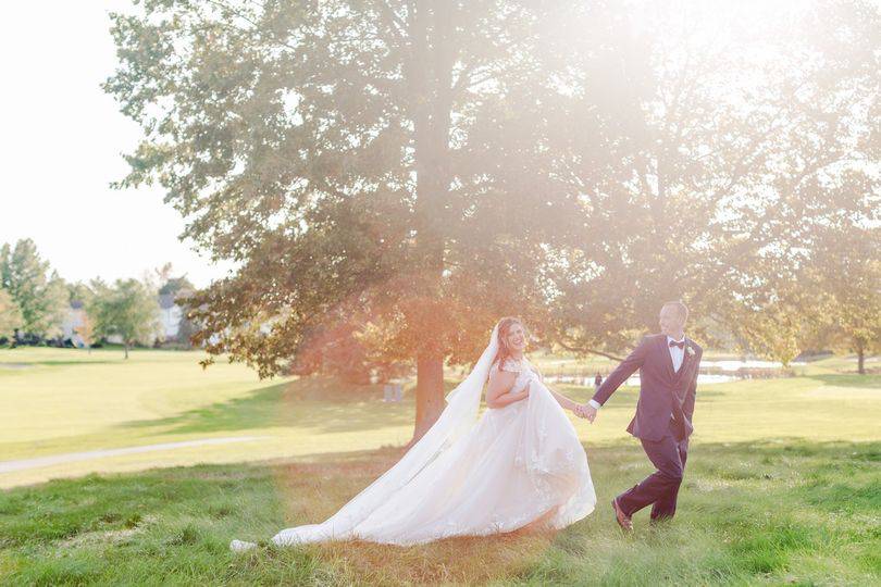 Flowing gown - Heather Heigel Photography