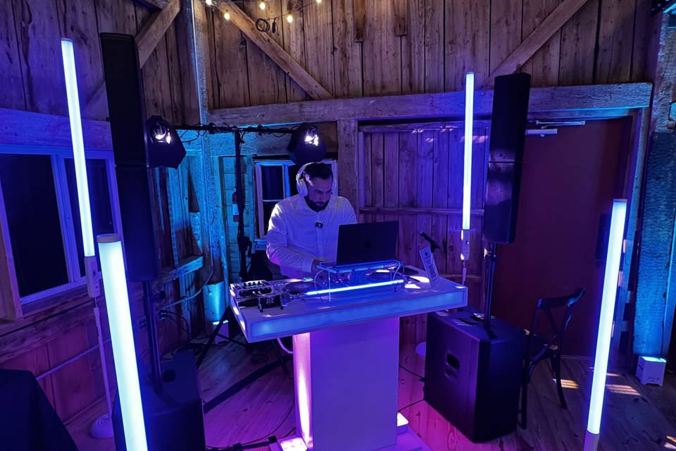 Wedding DJ set up