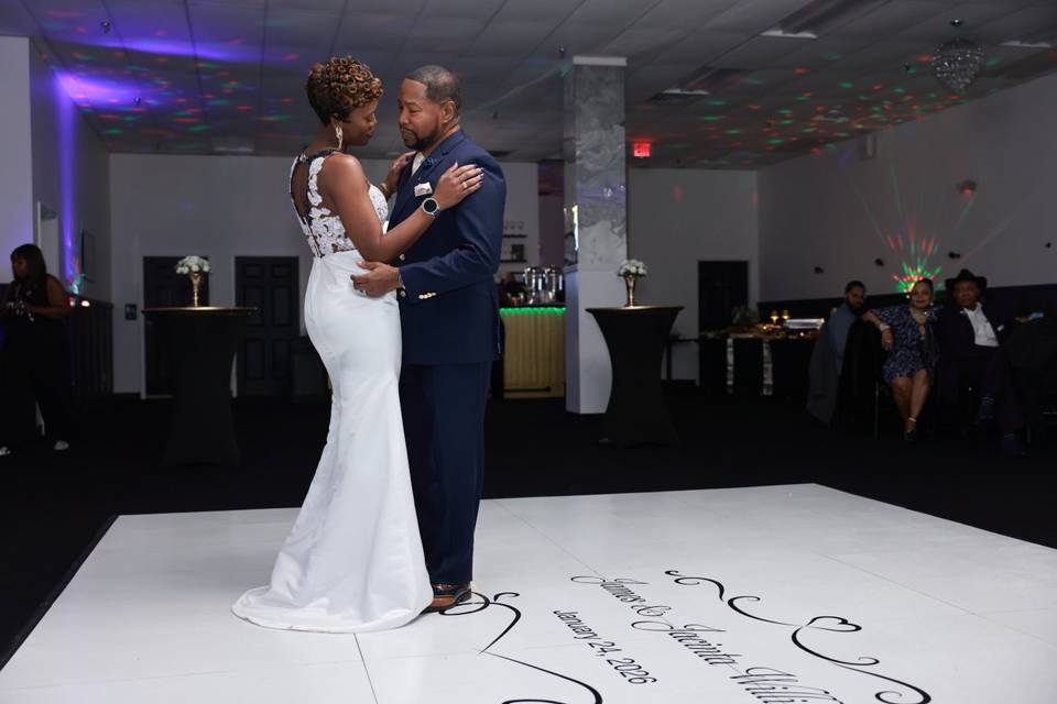 Dance 2 first couples dance
