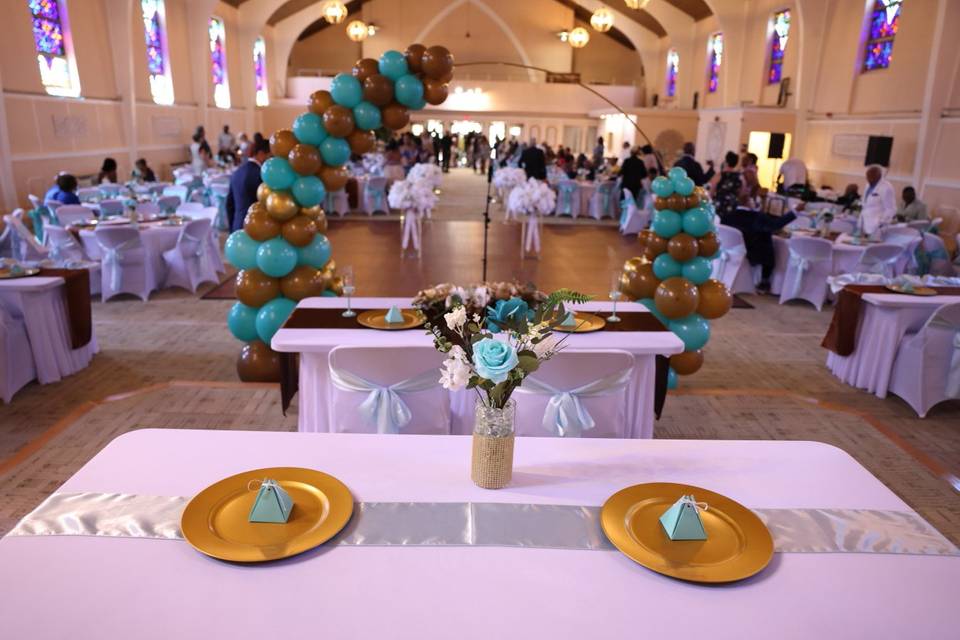 Bride and Groom Table Done