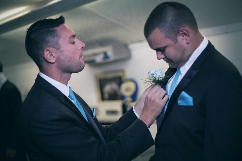 Best Man with groom done