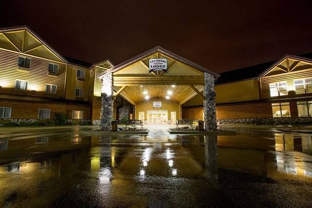 Cranberry County Lodge