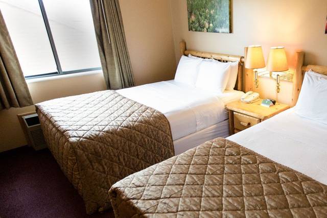 Cranberry County Lodge