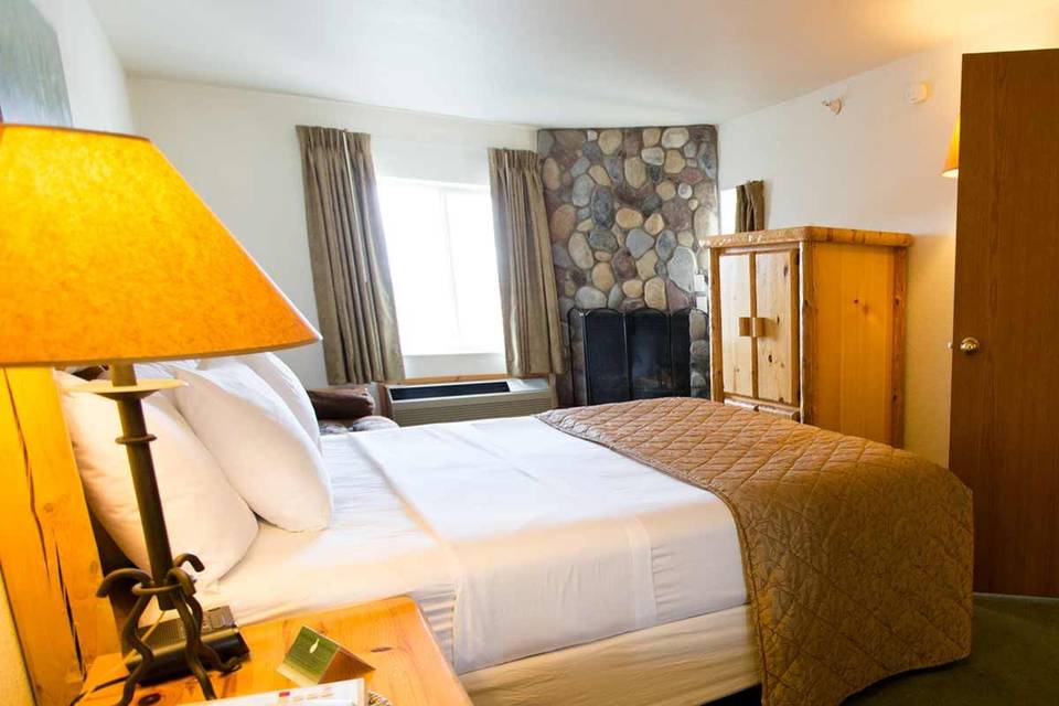 Cranberry County Lodge
