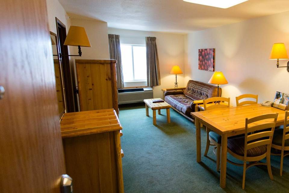 Cranberry County Lodge