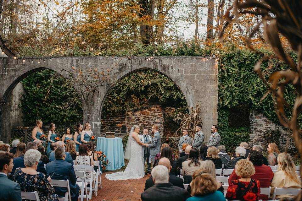 Tablescape