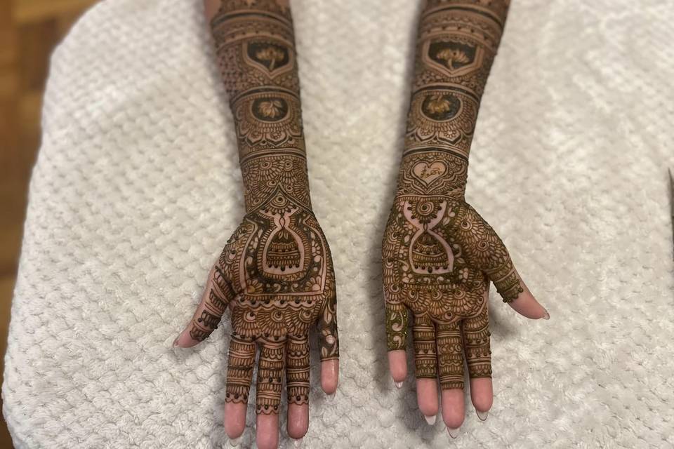 LoveisMehndi