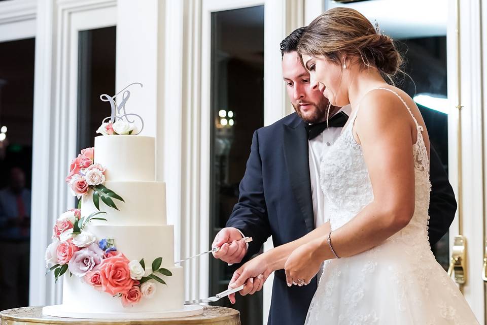 Cake cutting