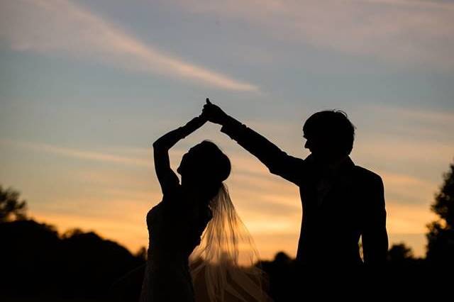 We will take the bride, groom and your photographer out on the golf course at sunset to get stunning intimate pictures.