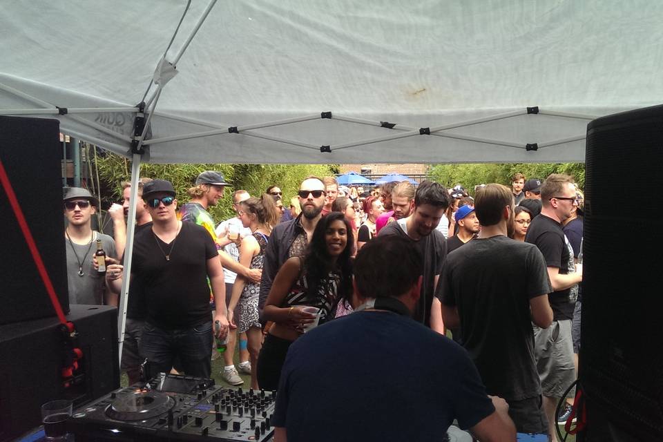 Outside Bar Event