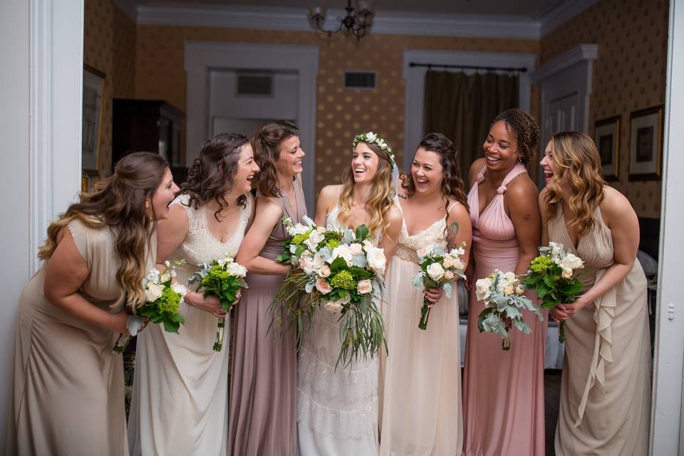 Bride and bridesmaids