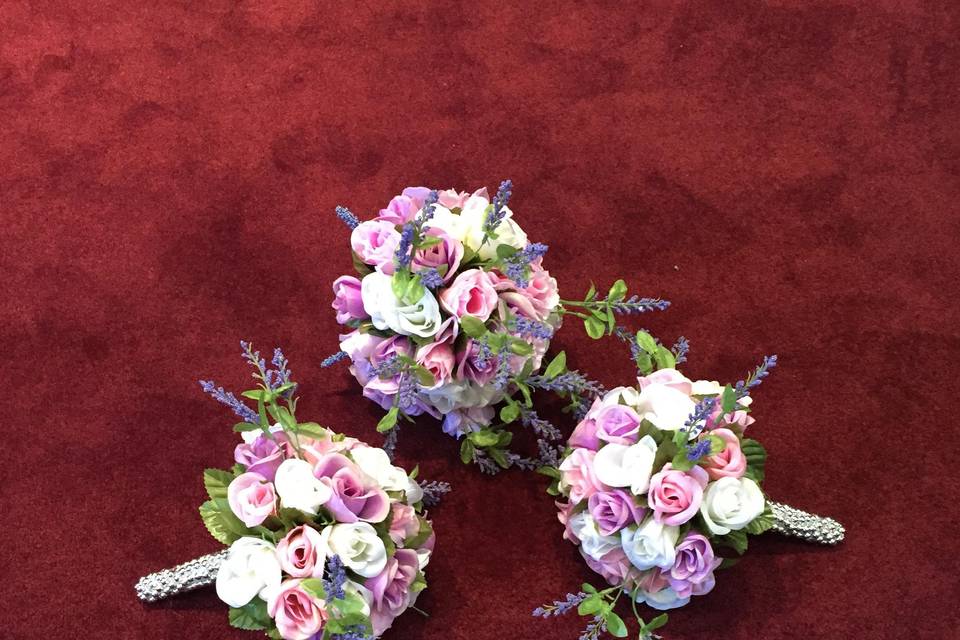 Brides maids bouquets