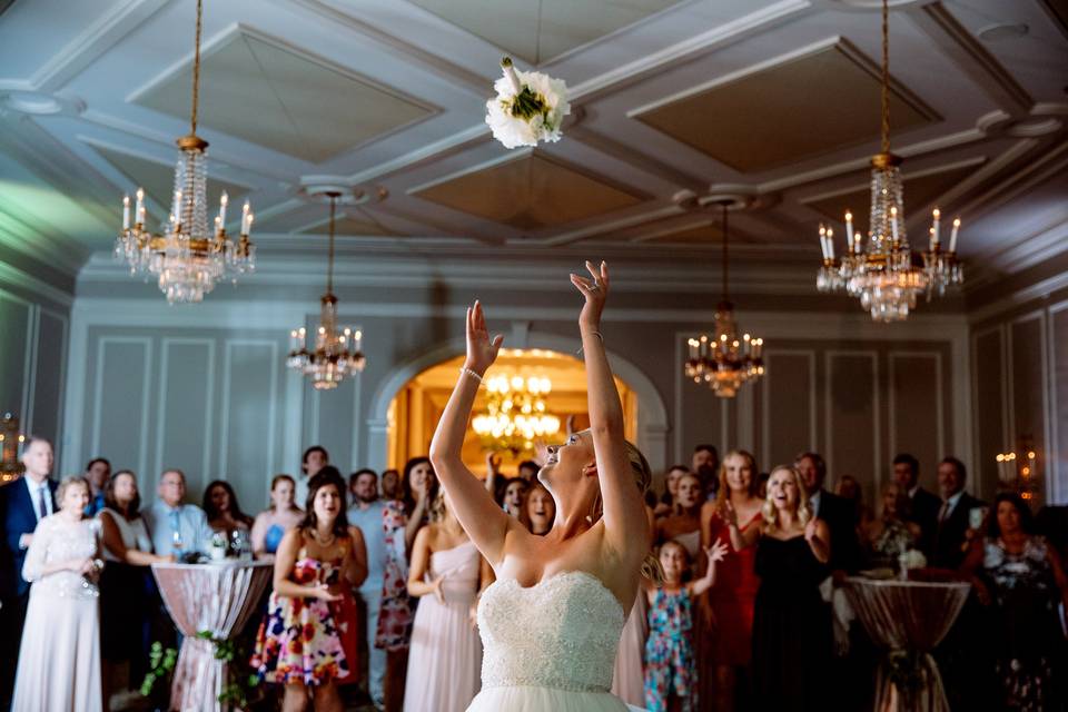 Bouquet toss!