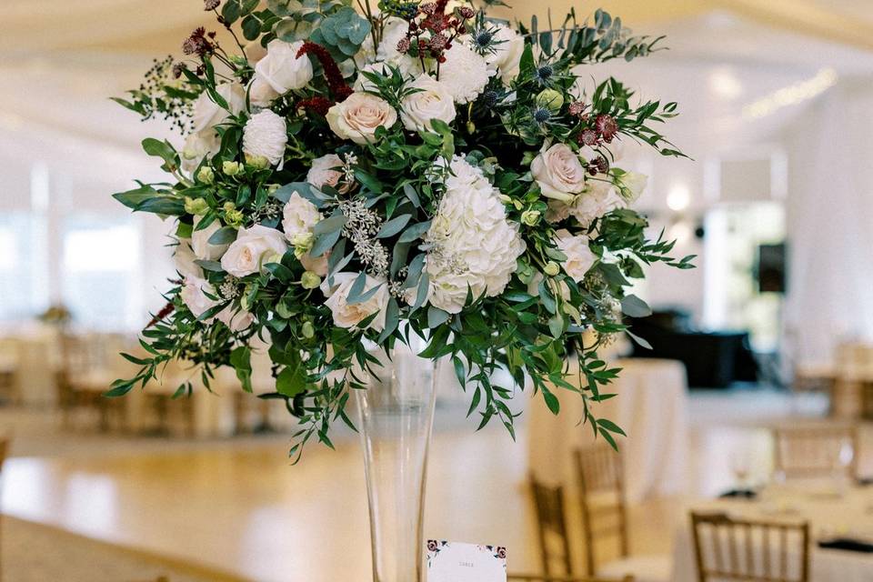 Tall centerpiece