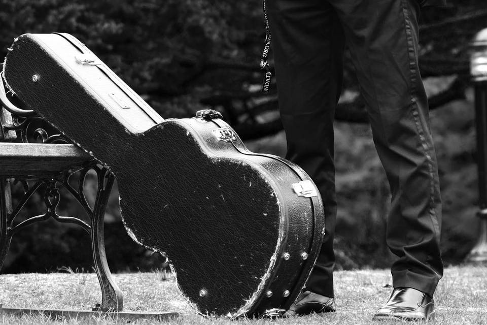 Francesco Barone - Classical Guitarist