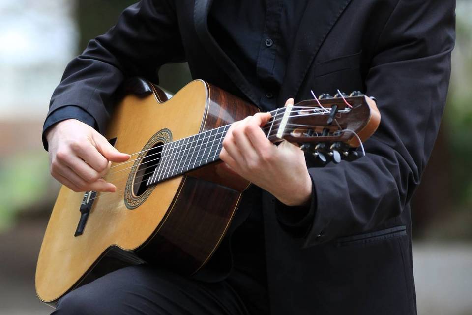 Francesco Barone - Classical Guitarist