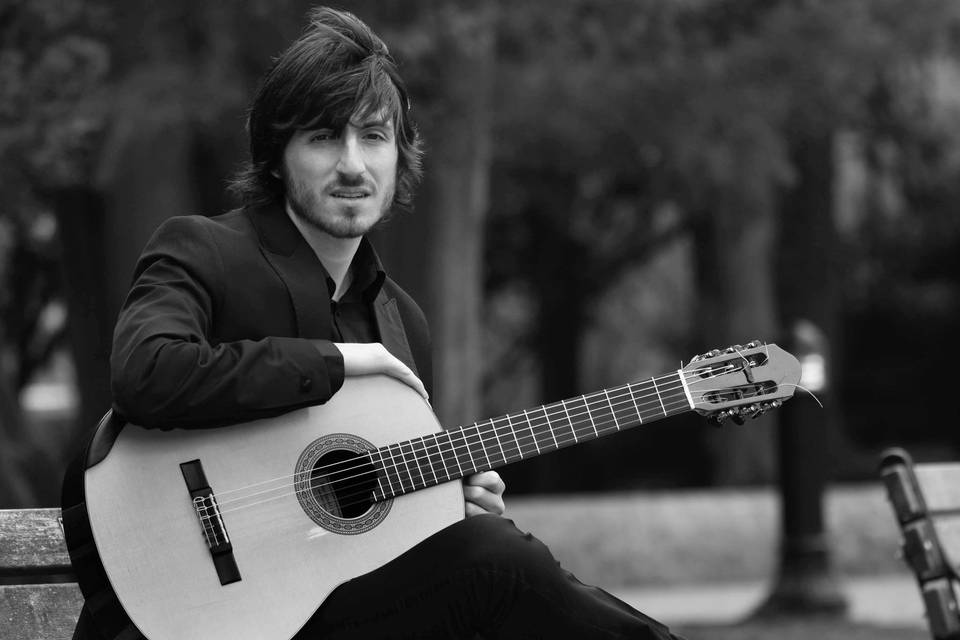 Francesco Barone - Classical Guitarist