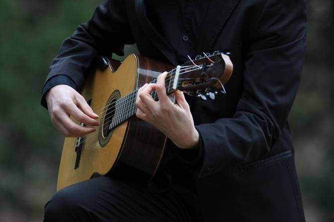 Francesco Barone - Classical Guitarist