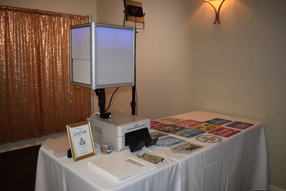 Open air photo booth