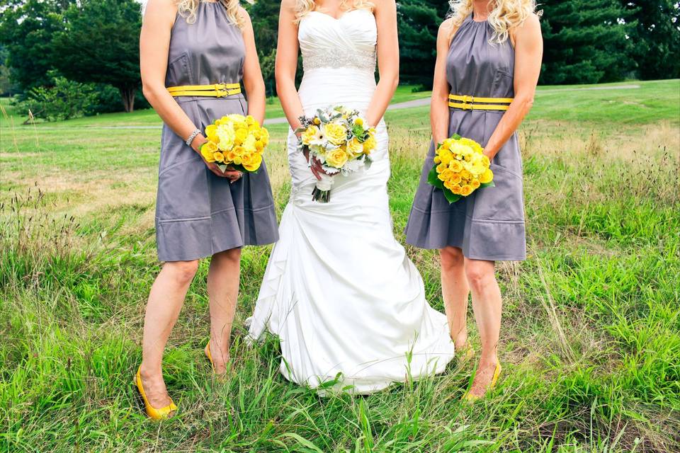 Bridal Bouquets complimenting each other