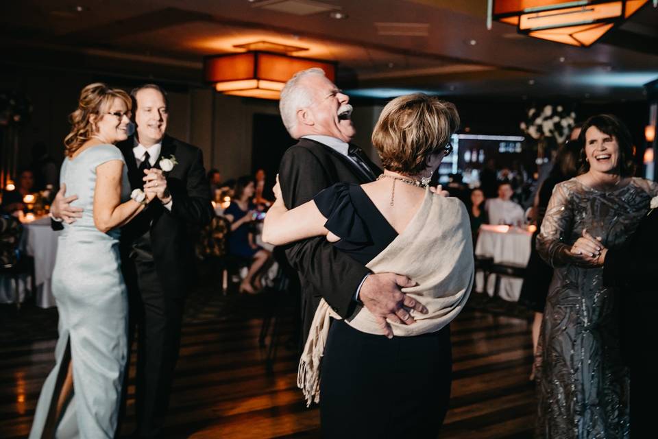 Anniversary wedding dance