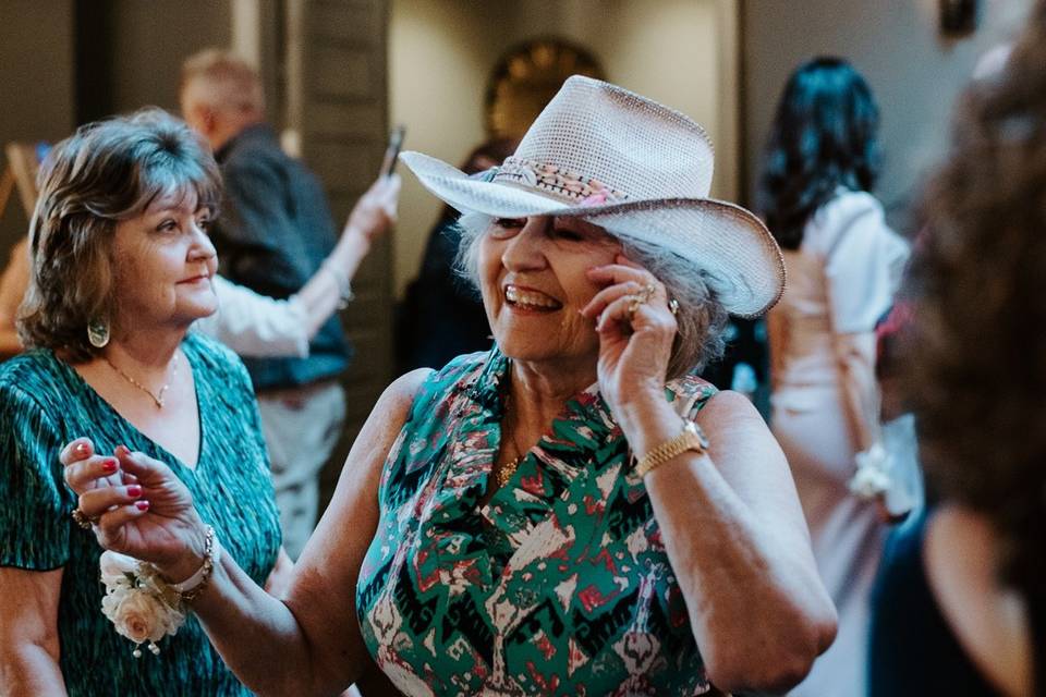 Cowgirls on the dance floor!