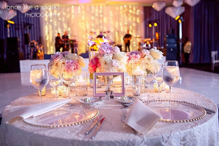 Table setting and centerpieces