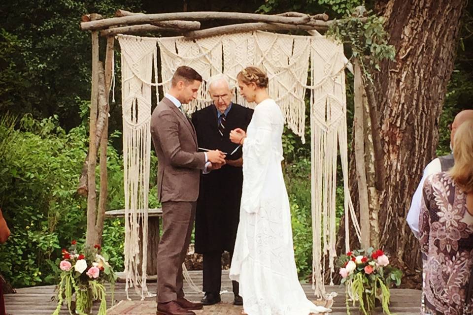 Outdoor ceremony options