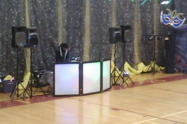 ROCKCANDY Professional Disc Jockeys LLC