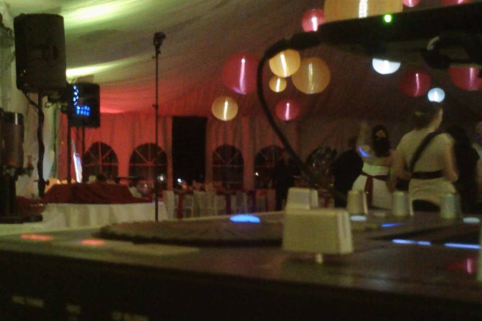 ROCKCANDY Professional Disc Jockeys LLC