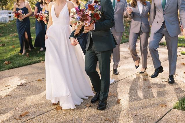 Couple & Wedding Party