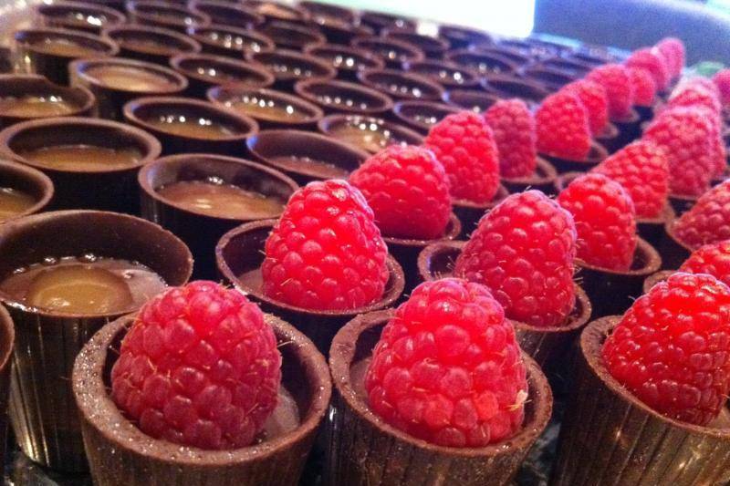 Chocolate Raspberry Cups