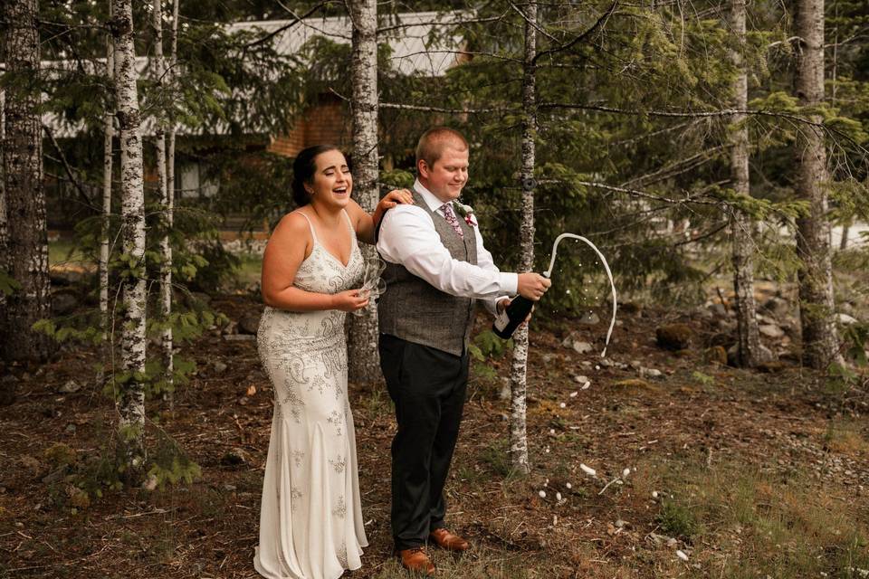 PNW A-Frame Cabin Elopement