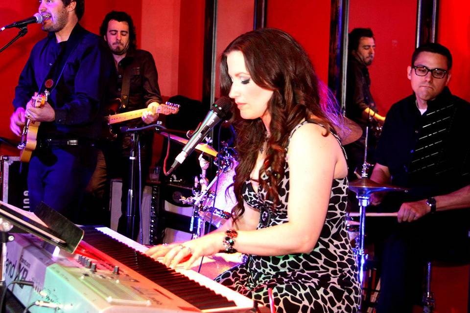 Rebecca De La Torre Band