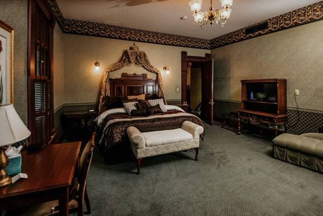 Inn at Pine Terrace
