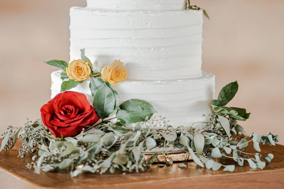 Classic white wedding cake